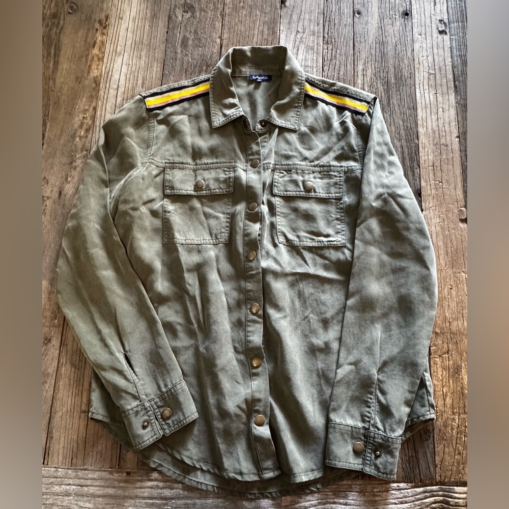 Splendid Green Button Down With Track Stripe. Nwo… - image 1